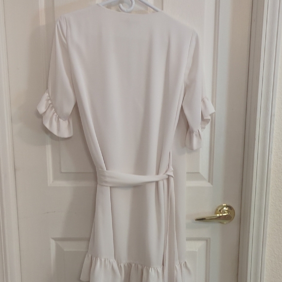 Gianni Bini Cream Ruffle Midi Dress - Picture 7 of 8